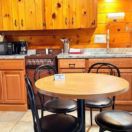 Apple Inn Motel Chelan Ngoại thất bức ảnh