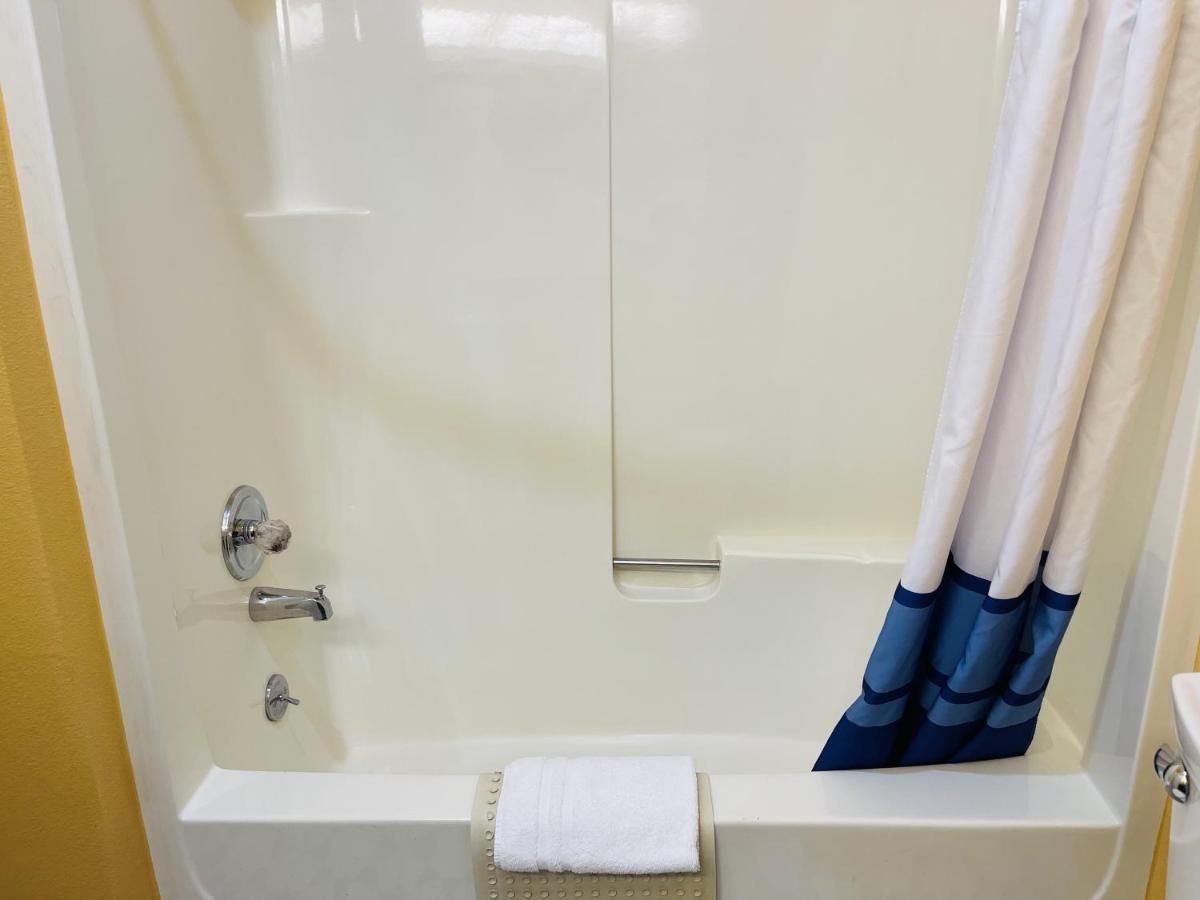 Apple Inn Motel Chelan Ngoại thất bức ảnh