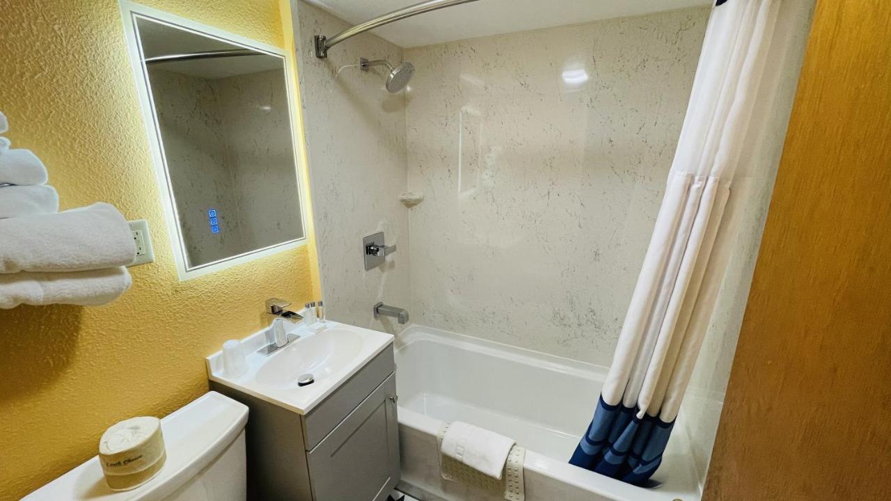 Apple Inn Motel Chelan Ngoại thất bức ảnh
