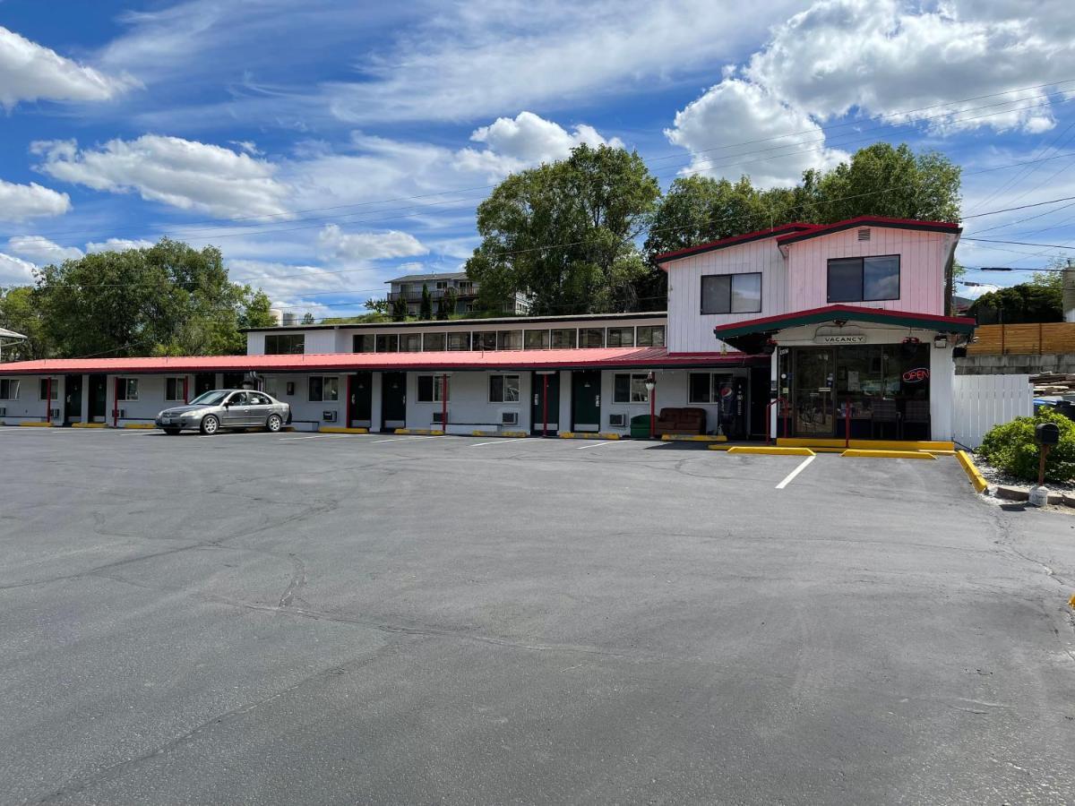 Apple Inn Motel Chelan Ngoại thất bức ảnh